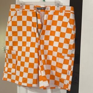 Tennessee Volunteers Orange and White Checkerboard cargo shorts. Size 36